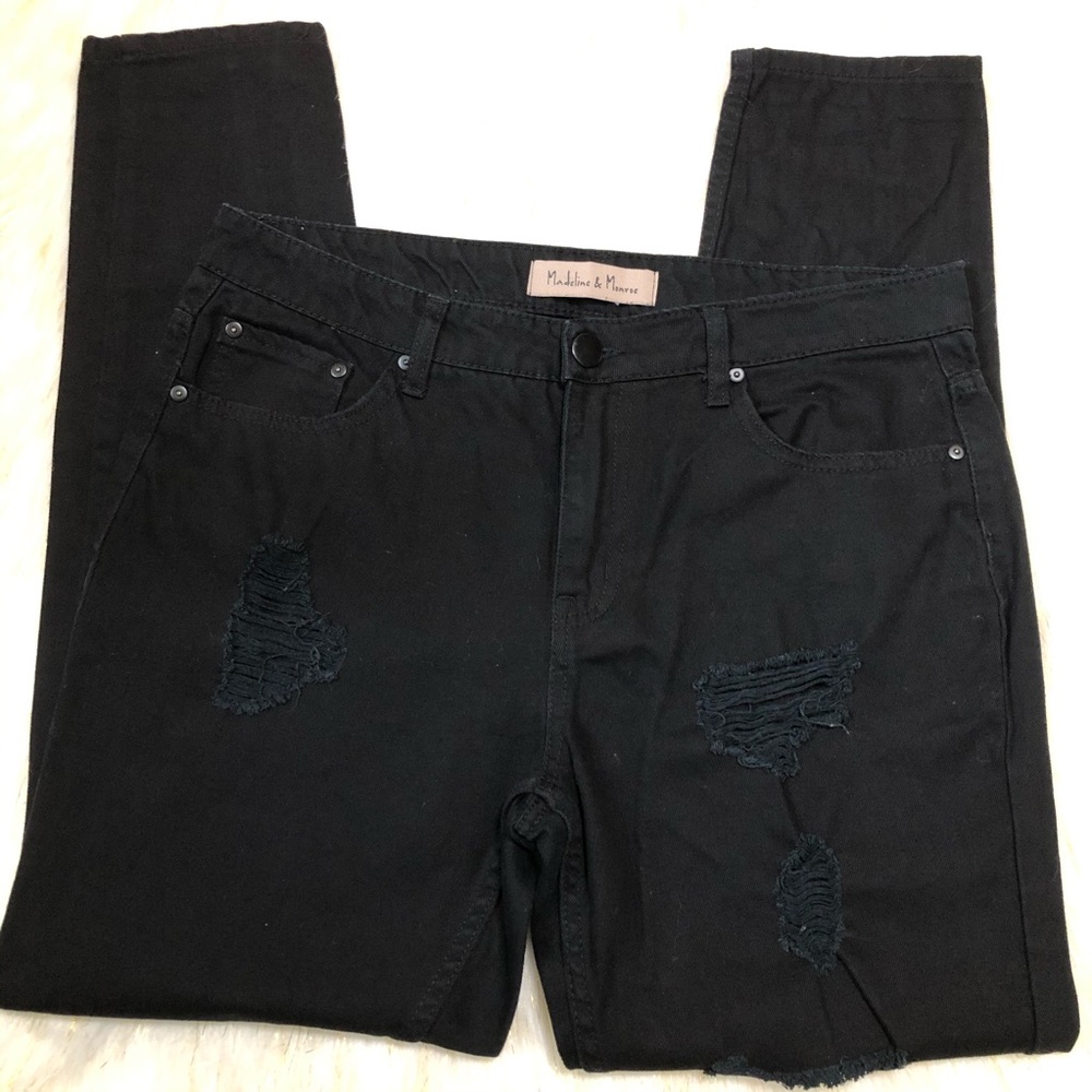 Madeline & Monroe Women’s Dark Wash Black Cotton Destress Denim Jeans size 30